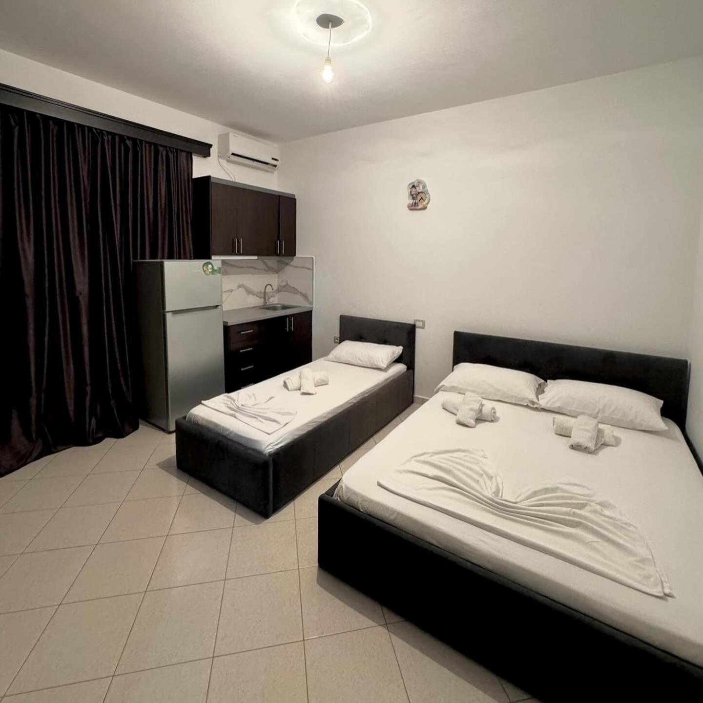 Melita Apartments Ksamil Exterior photo