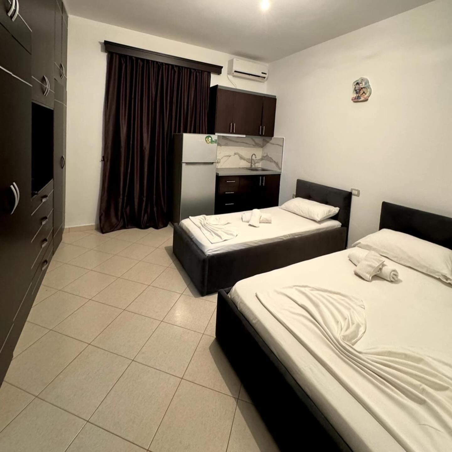 Melita Apartments Ksamil Exterior photo