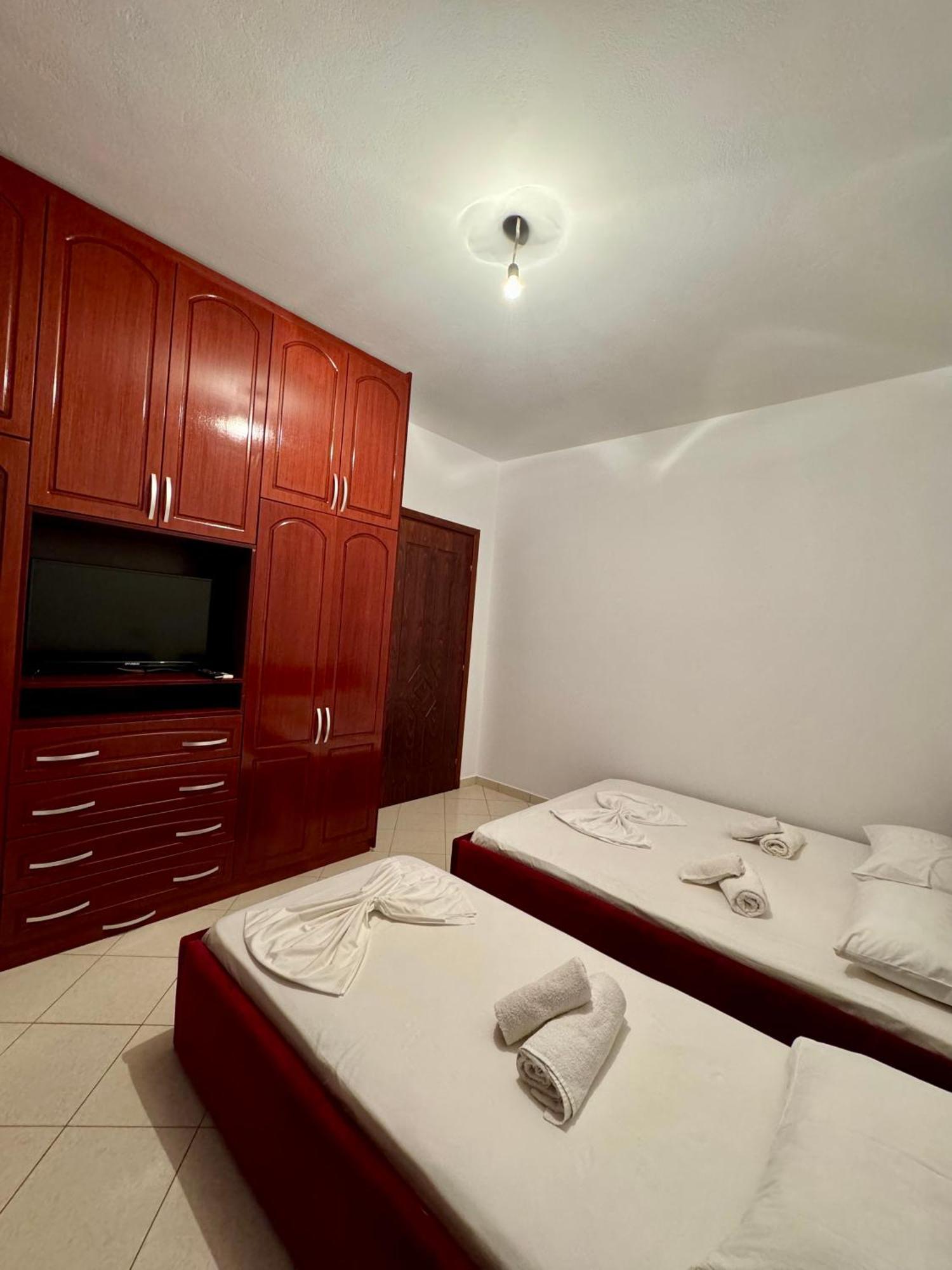 Melita Apartments Ksamil Exterior photo