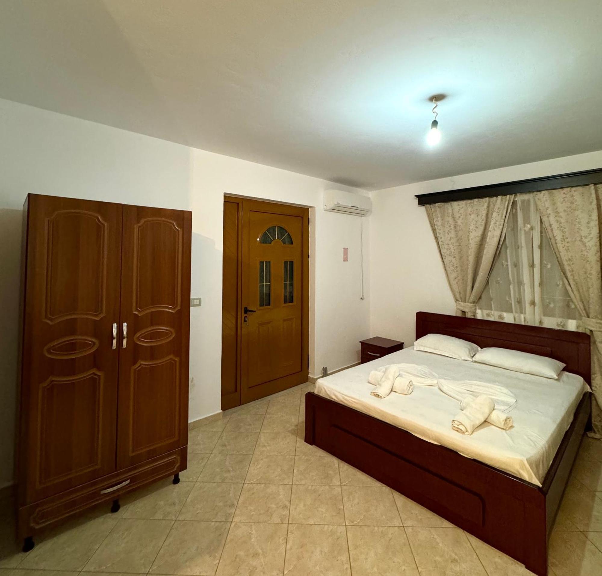 Melita Apartments Ksamil Exterior photo